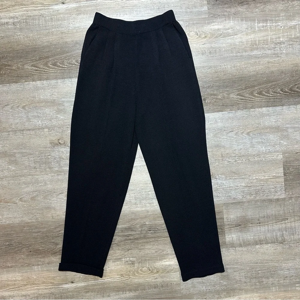 St John Collection black knit pants size 4 EUC